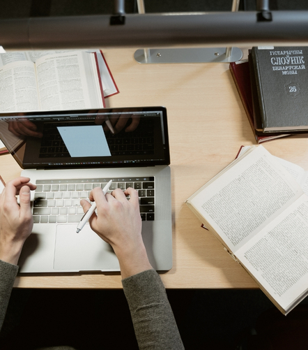 Legal Page Intelligent Contract Management (1)